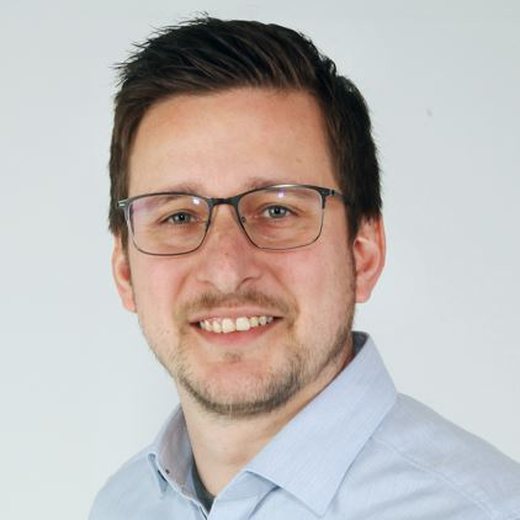 Simon Schmitt